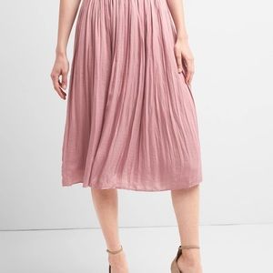 Gap Pleated Pink Midi Skirt